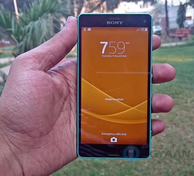 op gang brengen Catastrofe diep Sony Xperia Z3 Compact Review: Boxy yet beautiful