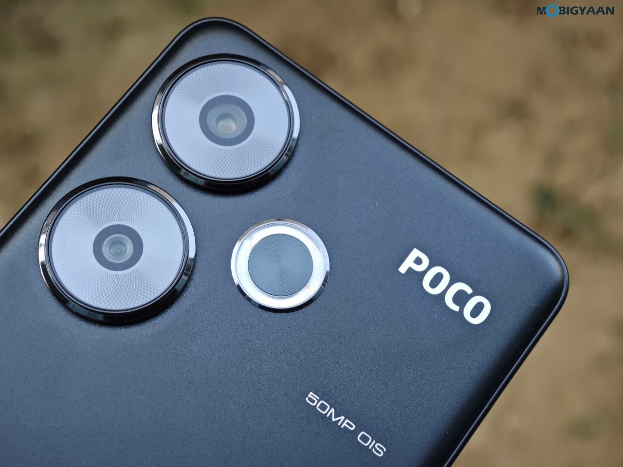 POCO F6 5G Review Design Display Cameras Build Quality 16