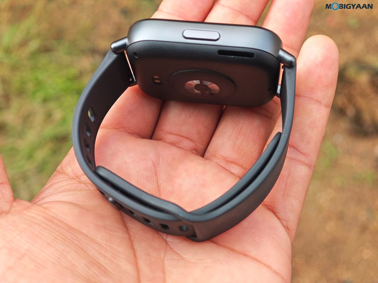 Redmi Watch 5 Active Review Design 9