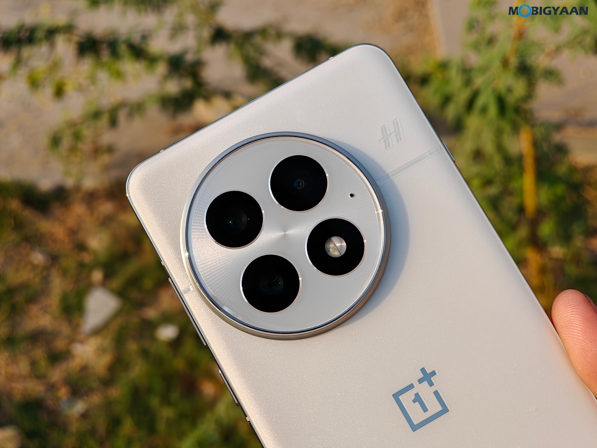 OnePlus 13 Review Design Display Cameras Build Quality 4