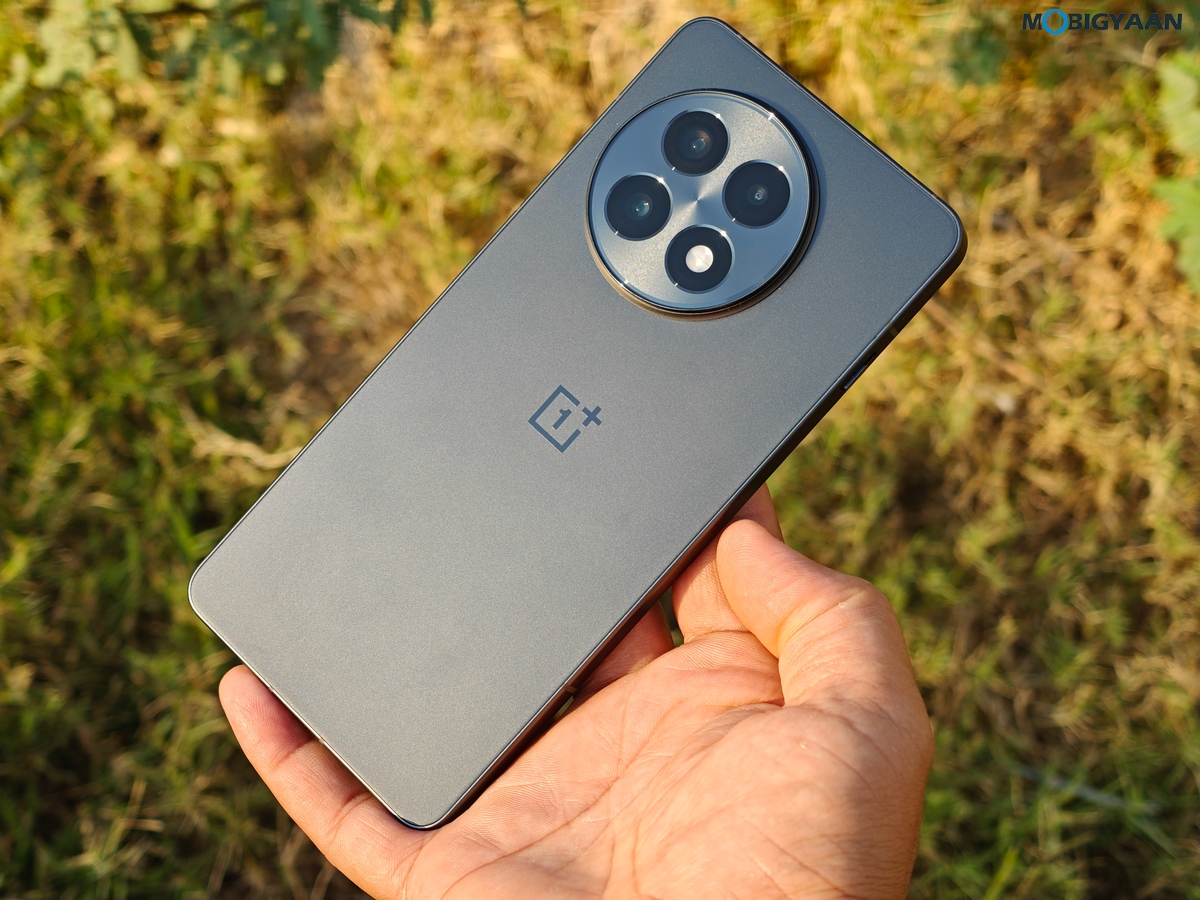 OnePlus 13R Review Design Display Cameras Build Quality 23