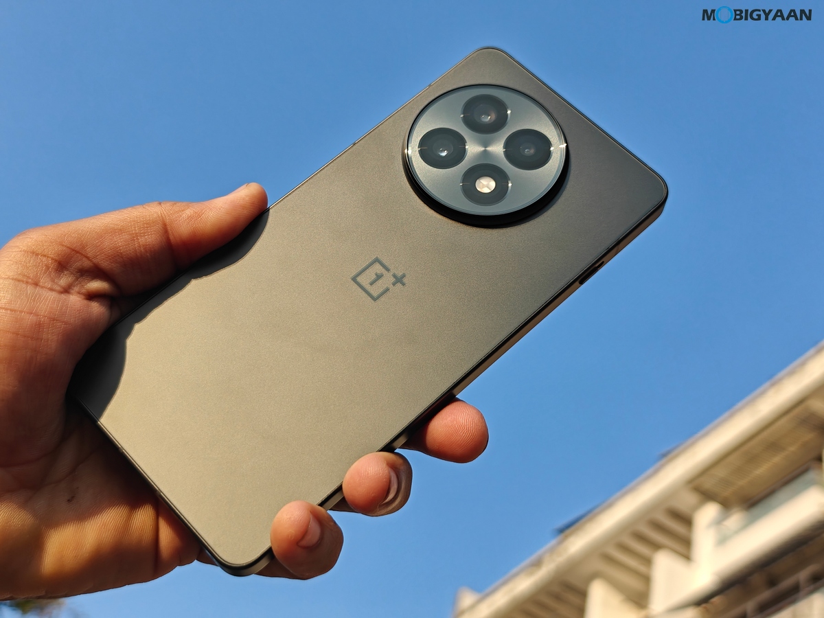 OnePlus 13R Review Design Display Cameras Build Quality 30